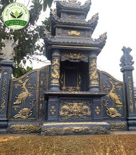 Lăng mộ giả đá 13